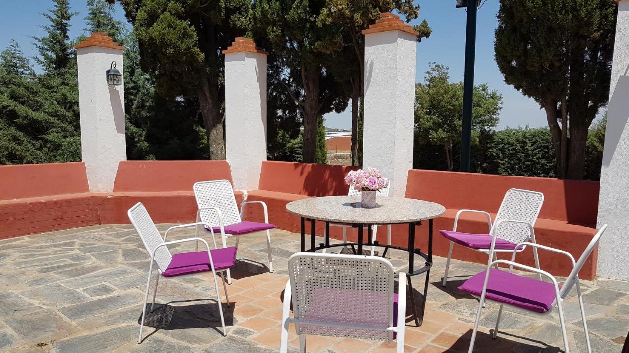 El Mirador Del Abuelo Guest House Cabeza del Buey ภายนอก รูปภาพ